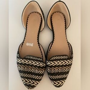 🌟HOST PICK🌟 Woven flats - size 9